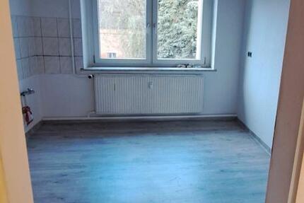 Wohnung Kemberg - 3 Zimmer, 73 m&sup2;, 401&euro; | Angebot:26232719
