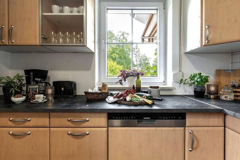 Möblierte Erdgeschoss Wohnung im Einzelhaus Norderstedt Mitte inkl. Nebenkosten, WLAN, TV, Internet