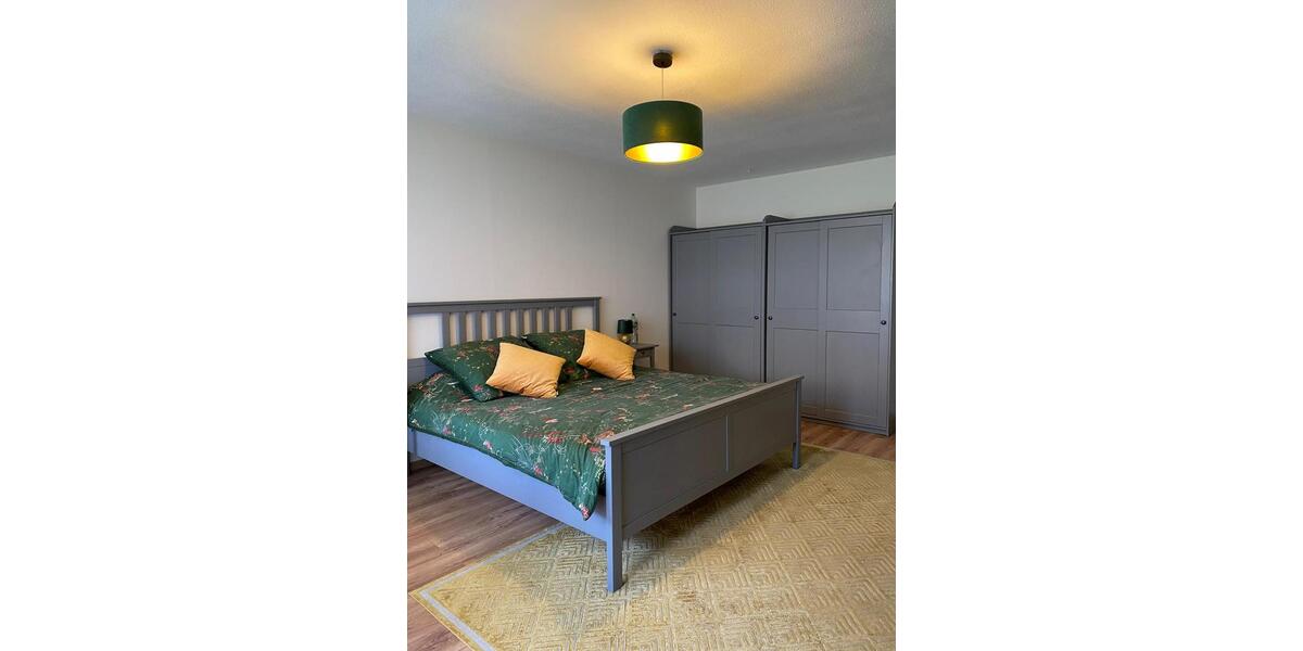 Erdgeschoßwohnung Kaiserslautern Bahnheim - 3 Zimmer, 100 m&sup2;, 1.300&euro; | Angebot:26023344