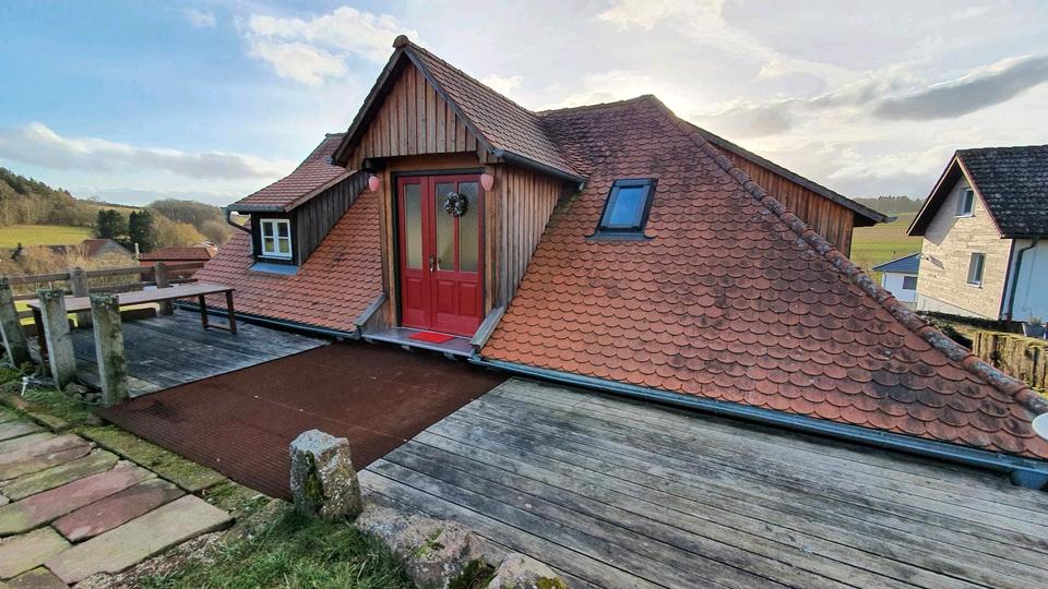 Dachgeschoßwohnung Mudau - 3.5 Zimmer, 99 m&sup2;, 1.000&euro; | Angebot:25721123