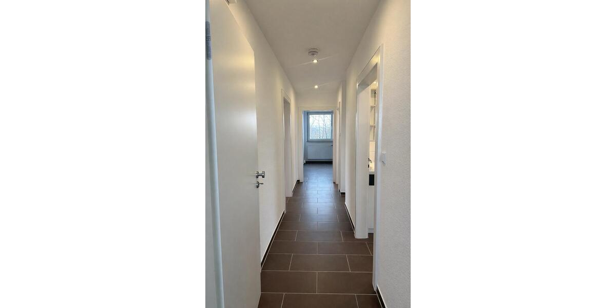 Gemütliche Dachgeschosswohnung 0126 renoviert 2 zimmer