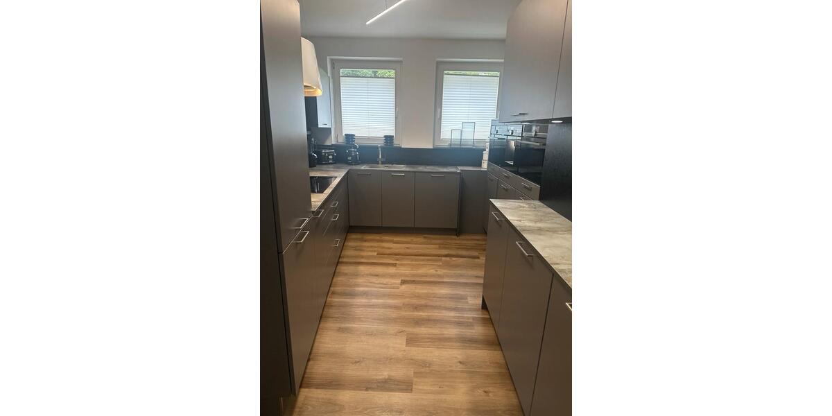 Erdgeschoßwohnung Seevetal - 4 Zimmer, 168 m&sup2;, 1.800&euro; | Angebot:26442167