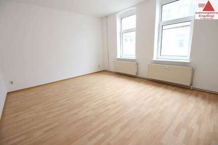 Wohnung Aue Aue - 2 Zimmer, 59 m&sup2;, 285&euro; | Angebot:27086380