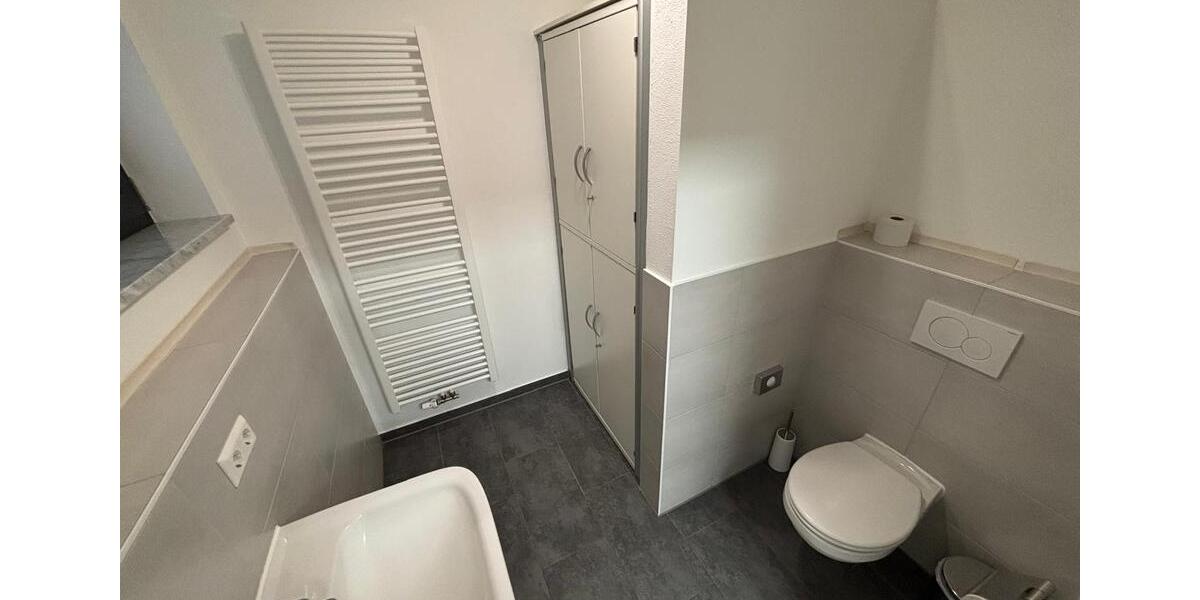 Erdgeschoßwohnung Pfarrkirchen - 3 Zimmer, 120 m&sup2;, 1.080&euro; | Angebot:26262654
