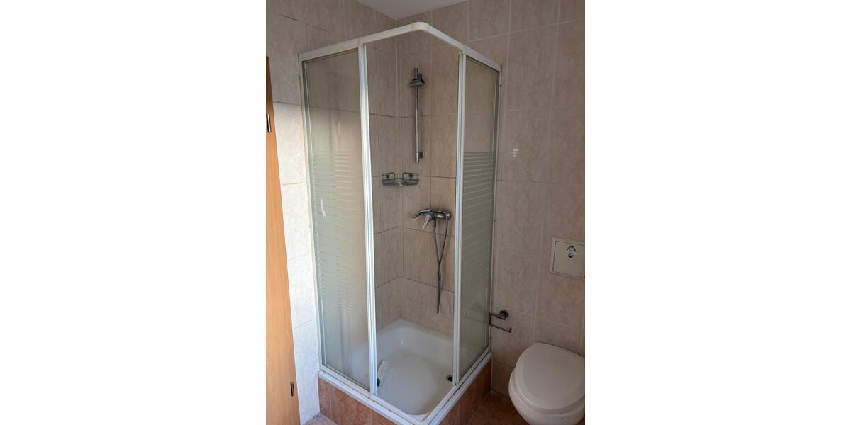 Erdgeschoßwohnung Staßfurt - 1 Zimmer, 35 m&sup2;, 300&euro; | Angebot:23419304