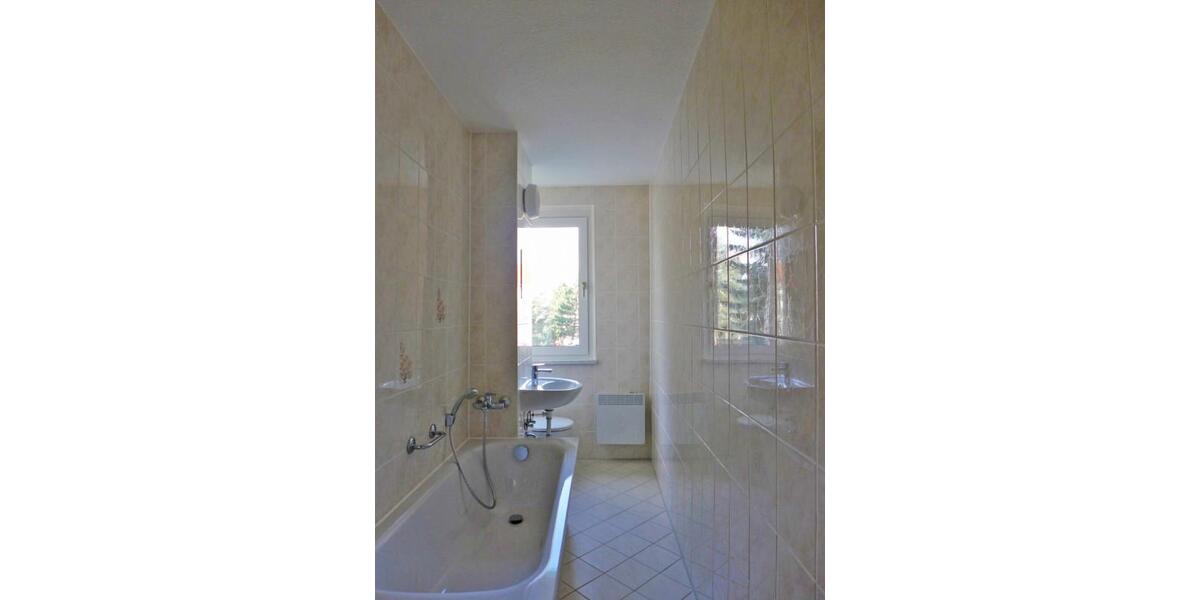 Erdgeschoßwohnung Limbach-Oberfrohna Oberfrohna - 2 Zimmer, 50 m&sup2;, 275&euro; | Angebot:24598530