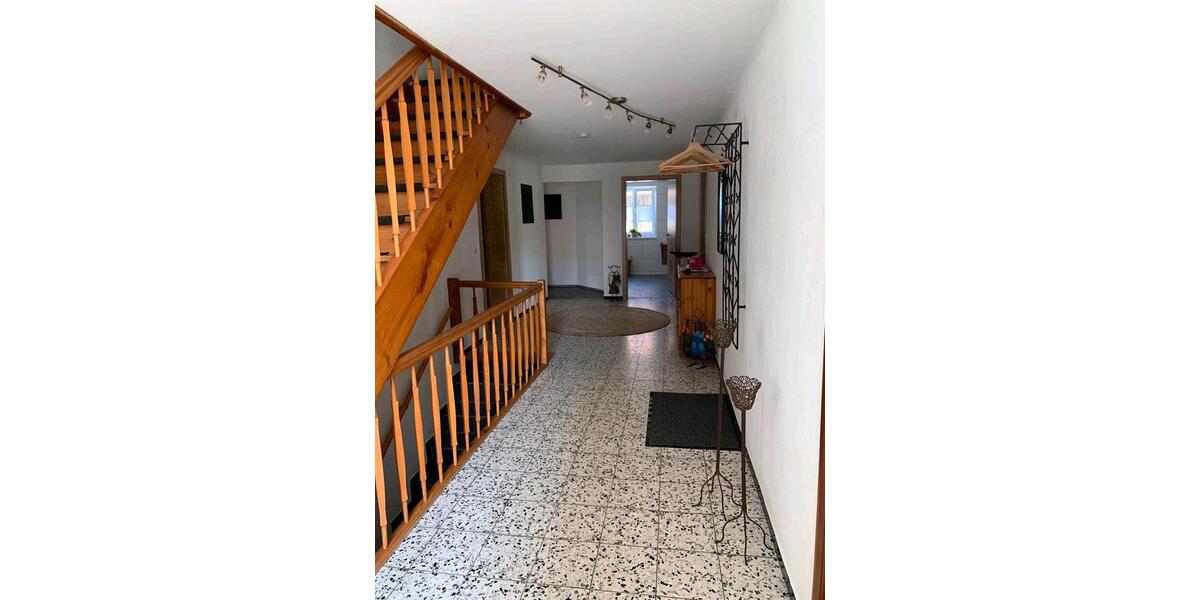 Wohnen auf Zeit Mindelheim - 9 Zimmer, 170 m&sup2;, 425&euro; | Angebot:25085206