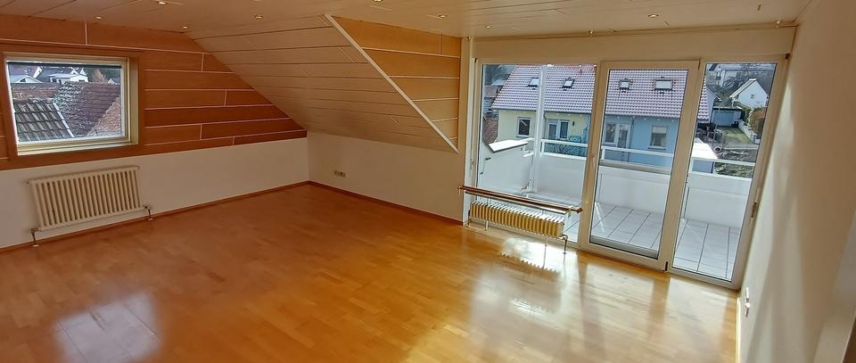 KARLSBAD-Langensteinbach I 4-Zimmer mit herrlichem Ausblick 4 zimmer