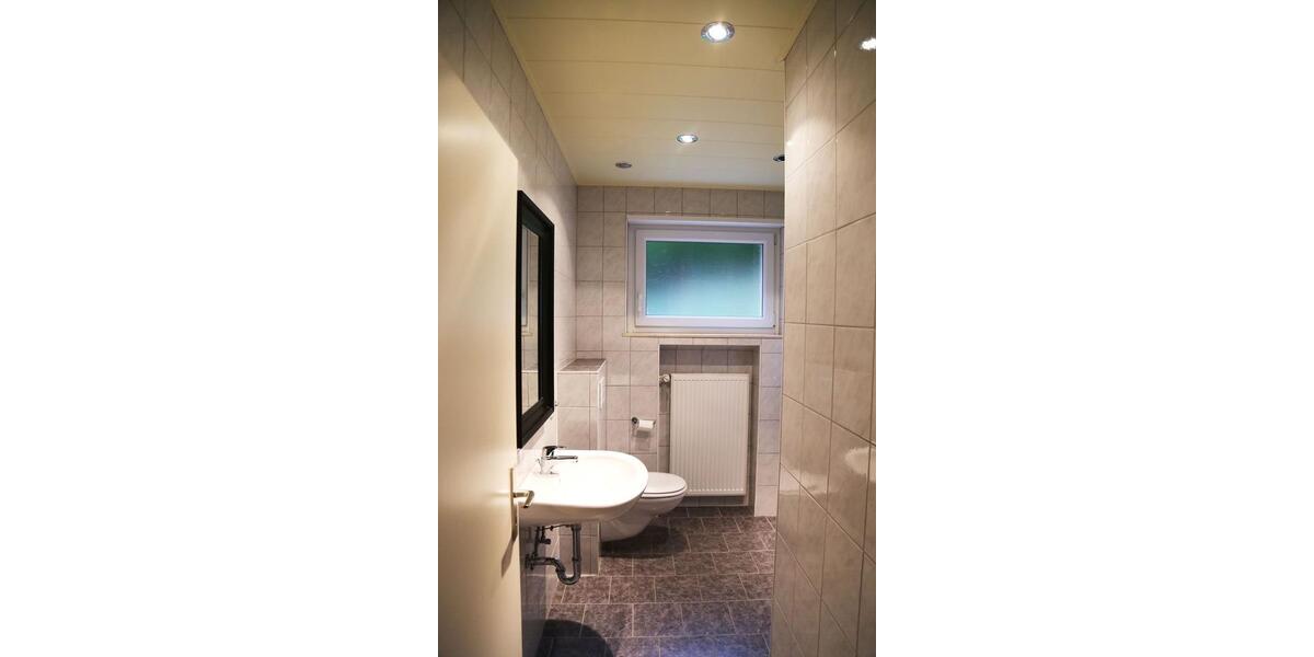 Einfamilienhaus 190 qm mit großem Garten 7 zimmer