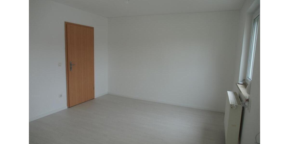 Erdgeschoßwohnung Wemding - 2 Zimmer, 90 m&sup2;, 850&euro; | Angebot:25283564