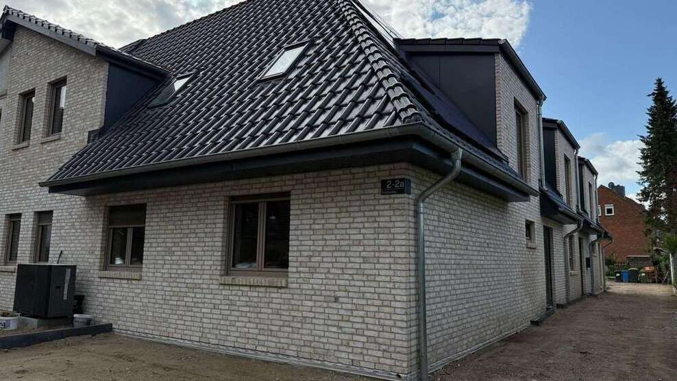 Wohnung zum Mieten in Neumünster 1.500 € 100 m²