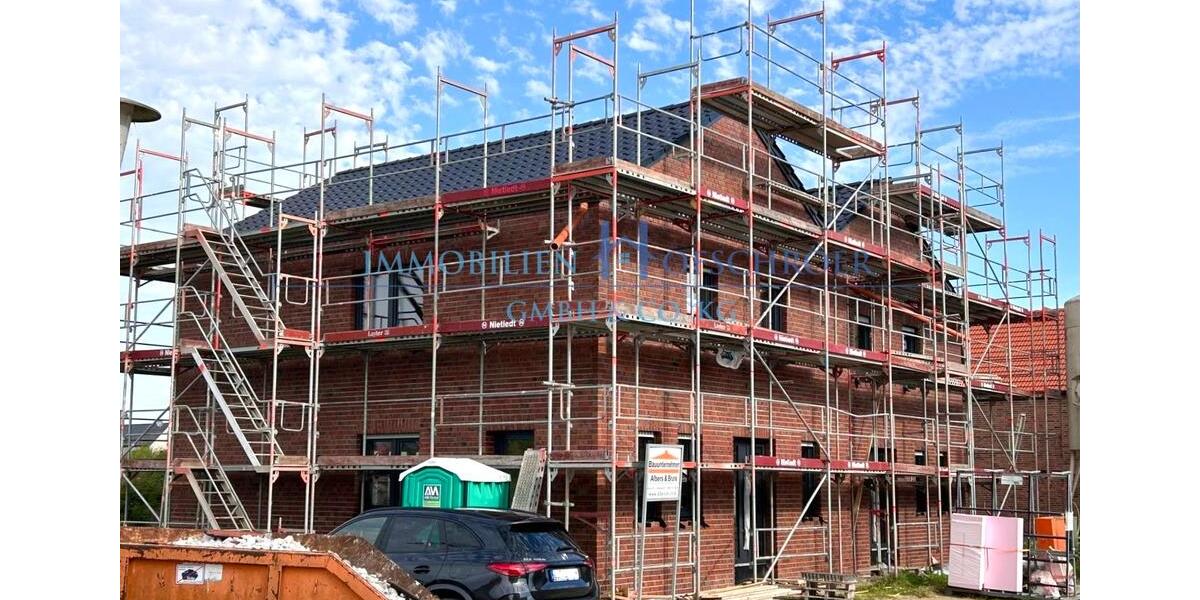 Doppelhaushälfte Esens - 4 Zimmer, 140 m&sup2;, 1.600&euro; | Angebot:24699349