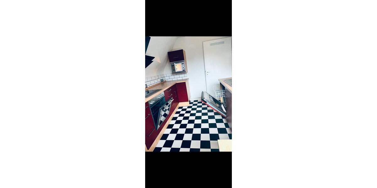Dachgeschoßwohnung Göttingen - 3 Zimmer, 65 m&sup2;, 900&euro; | Angebot:26660401