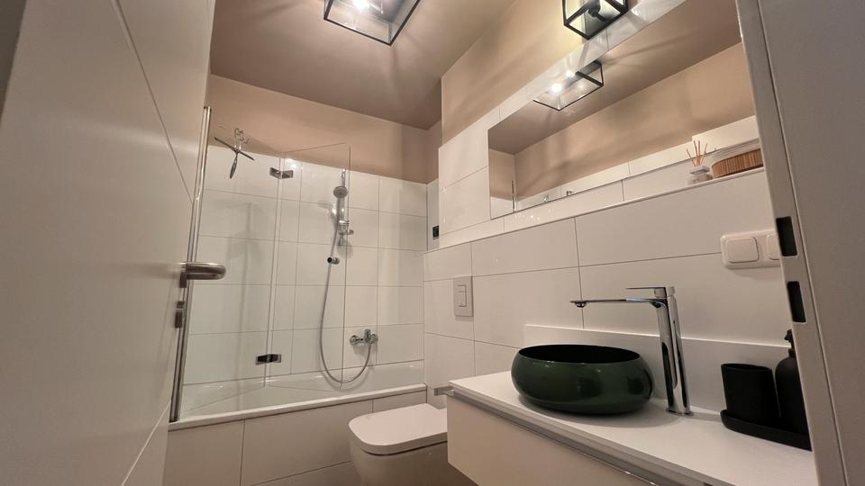 Wohnen auf Zeit Düsseldorf Lörick - 1 Zimmer, 42 m&sup2;, 1.150&euro; | Angebot:26566721