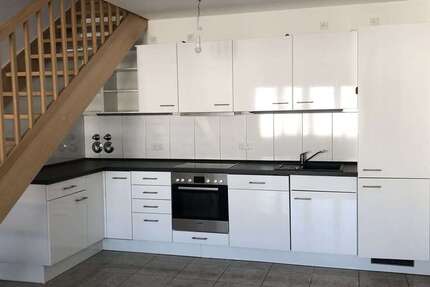 Wohnung zum Mieten in Frankfurt am Main 2.200 € 138 m²