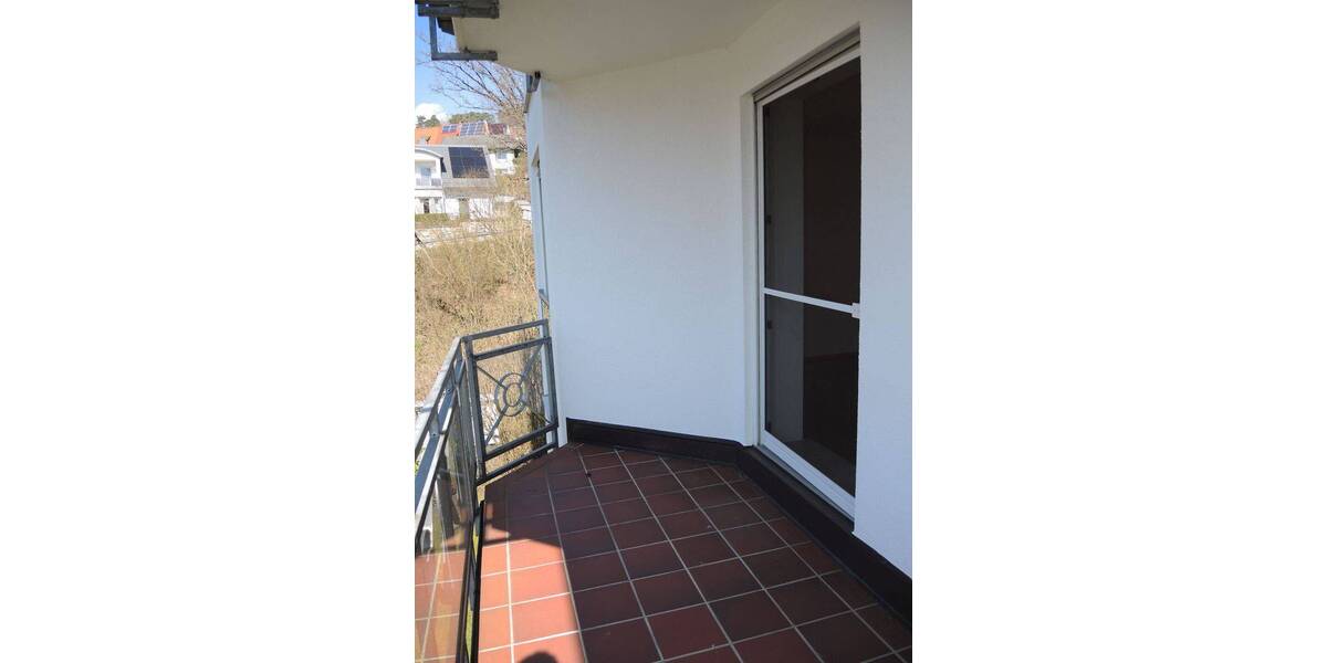 Etagenwohnung Bad Brückenau - 4 Zimmer, 135 m&sup2;, 900&euro; | Angebot:26117986