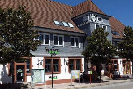 Gewerbeobjekt Titisee-Neustadt Titisee - 2 Zimmer, 400&euro; | Angebot:23276201