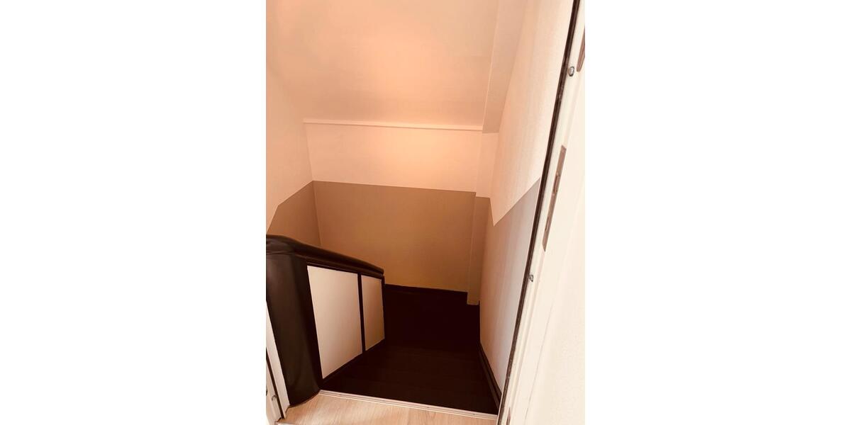 Dachgeschoßwohnung Homburg - 2 Zimmer, 67 m&sup2;, 630&euro; | Angebot:26536787