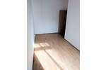 ruhige 3 Zimmer-Wohnung im Erdgeschoss *Einbauküche möglich*
