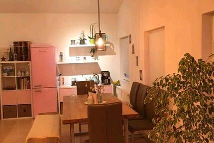 Haus Neufahrn in Niederbayern - 2 Zimmer, 60 m&sup2;, 600&euro; | Angebot:26281593