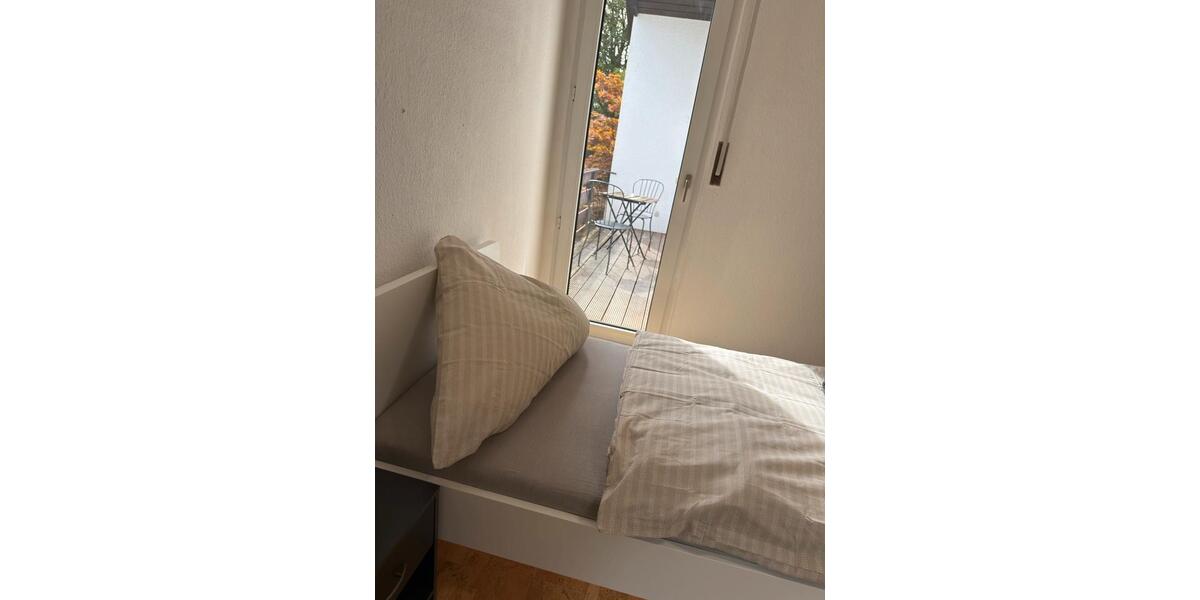 Wohnen auf Zeit Paderborn Univiertel - 4 Zimmer, 115 m&sup2;, 18&euro; | Angebot:26681133