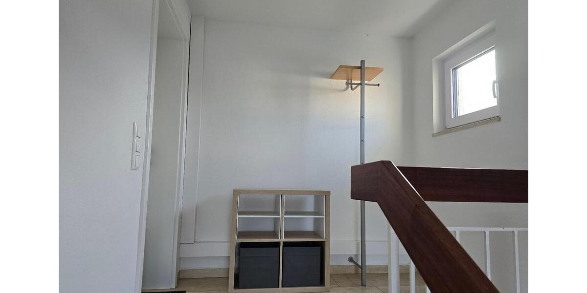 Dachgeschoßwohnung Miltenberg - 2 Zimmer, 40 m&sup2;, 420&euro; | Angebot:24770093