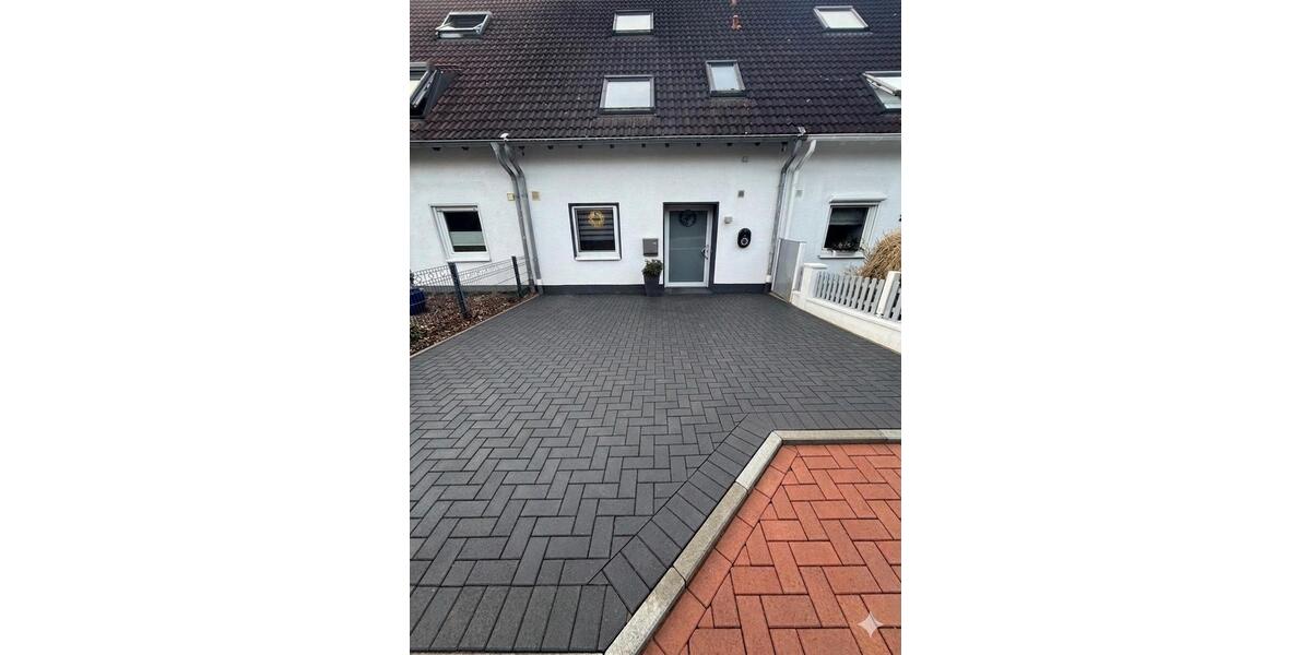 Reihenhaus Lüdenscheid Staberg - 5 Zimmer, 130 m&sup2;, 1.800&euro; | Angebot:25563053