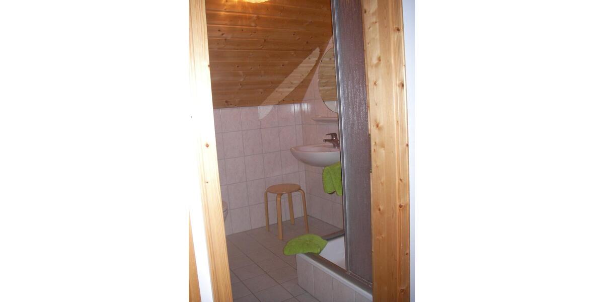 Wohnen auf Zeit Kulmbach Blaich - 10 Zimmer, 200 m&sup2;, 15&euro; | Angebot:17479446