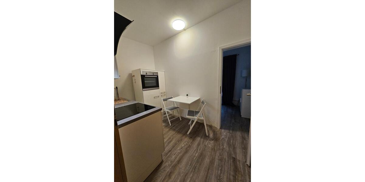 Erdgeschoßwohnung Wismar Altstadt - 2 Zimmer, 32 m&sup2;, 30&euro; | Angebot:24359718