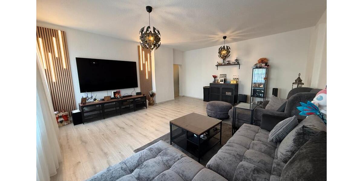 Erdgeschoßwohnung Hannover Vahrenwald-List - 3.5 Zimmer, 90 m&sup2;, 1.220&euro; | Angebot:26611261