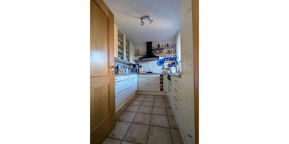 Etagenwohnung Moosinning - 4 Zimmer, 160 m&sup2;, 2.000&euro; | Angebot:24427779