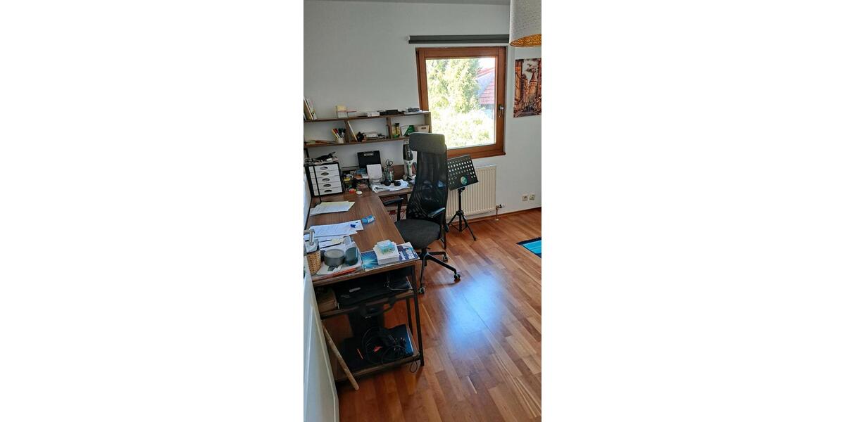 Wohnen auf Zeit Berlin Spandau - 4 Zimmer, 120 m&sup2;, 600&euro; | Angebot:25983547