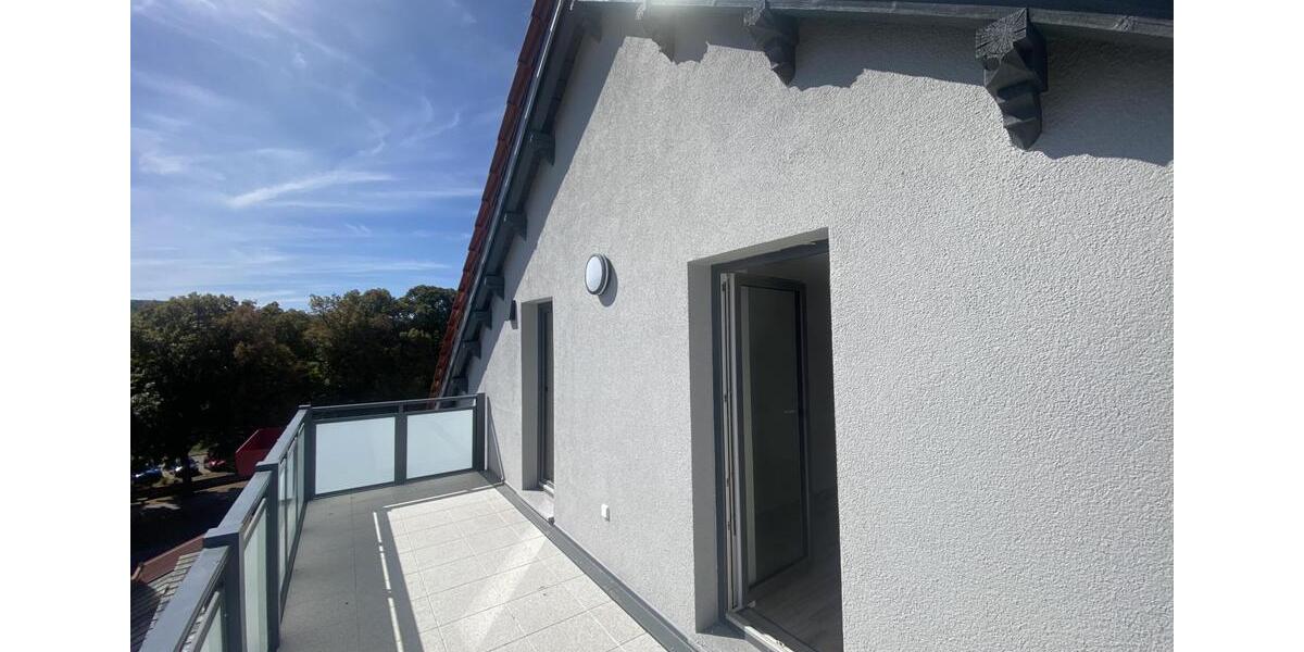 Dachgeschoßwohnung Rudolstadt - 4 Zimmer, 87 m&sup2;, 930&euro; | Angebot:23182783