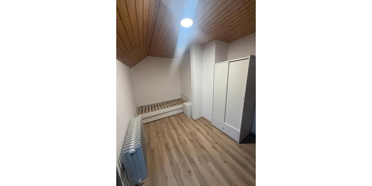 Wohnen auf Zeit Tübingen Derendingen - 1 Zimmer, 12 m&sup2;, 550&euro; | Angebot:26553446