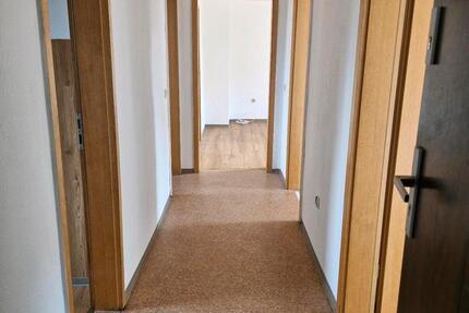 Wohnung Salzwedel - 4 Zimmer, 76 m&sup2;, 450&euro; | Angebot:25652391