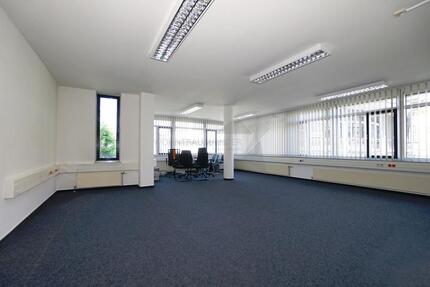 Geräumige, moderne Bürofläche in zentraler Lage zimmer