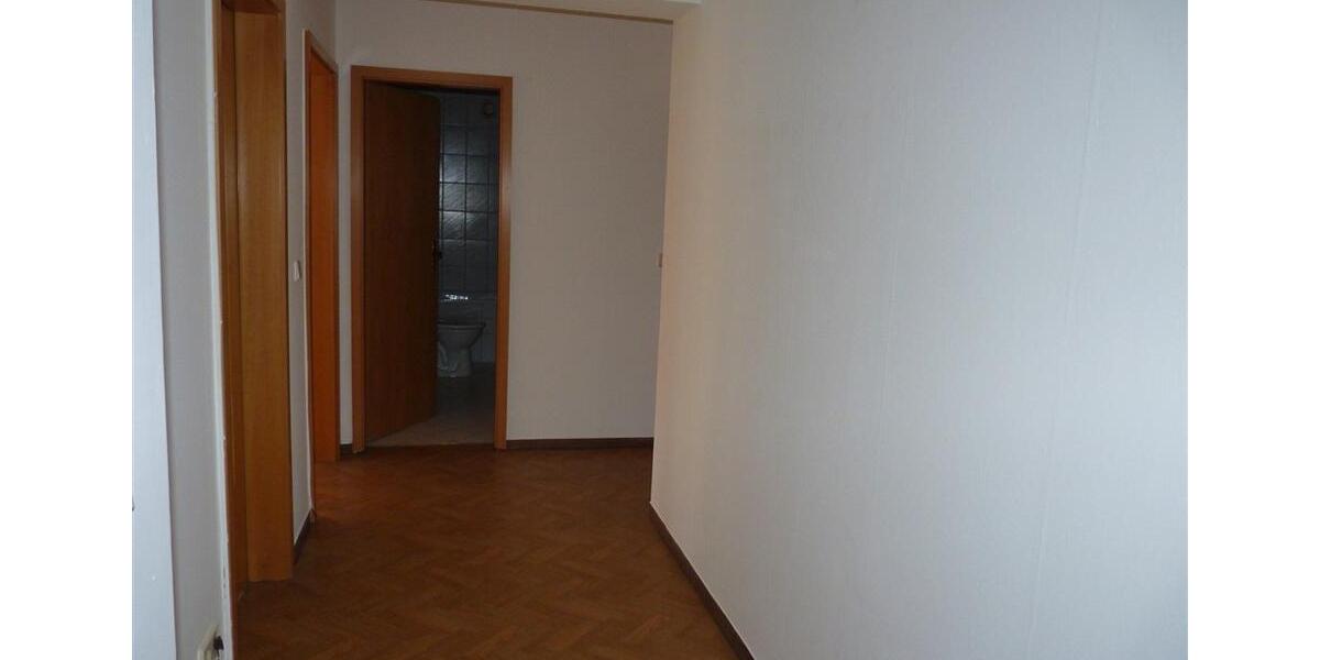 Dachgeschoßwohnung Alsleben (Saale) - 2 Zimmer, 57 m&sup2;, 370&euro; | Angebot:24428128