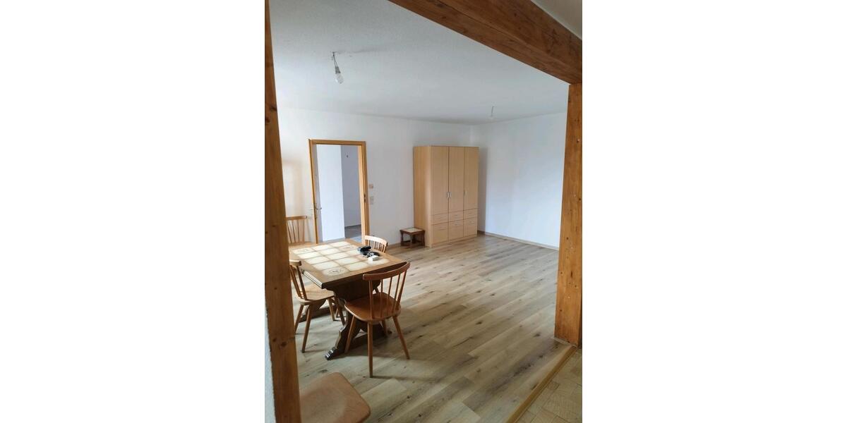 Etagenwohnung Ellenberg - 2 Zimmer, 65 m&sup2;, 650&euro; | Angebot:25915802