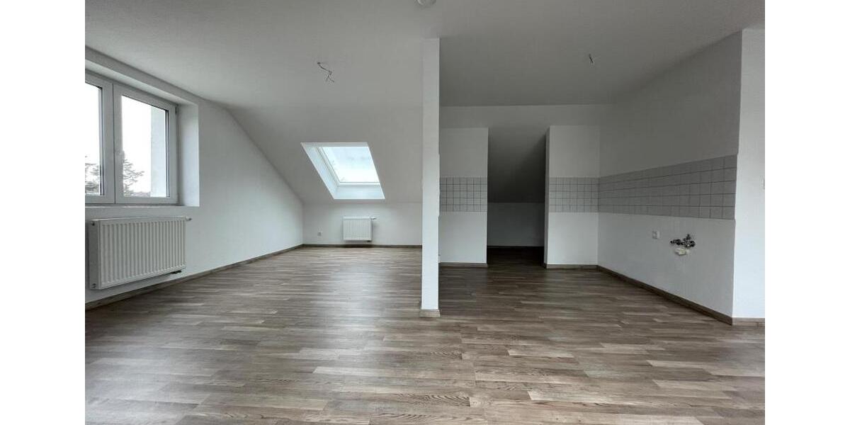 Dachgeschoßwohnung Celle Altenhagen - 1 Zimmer, 35 m&sup2;, 409&euro; | Angebot:25479548