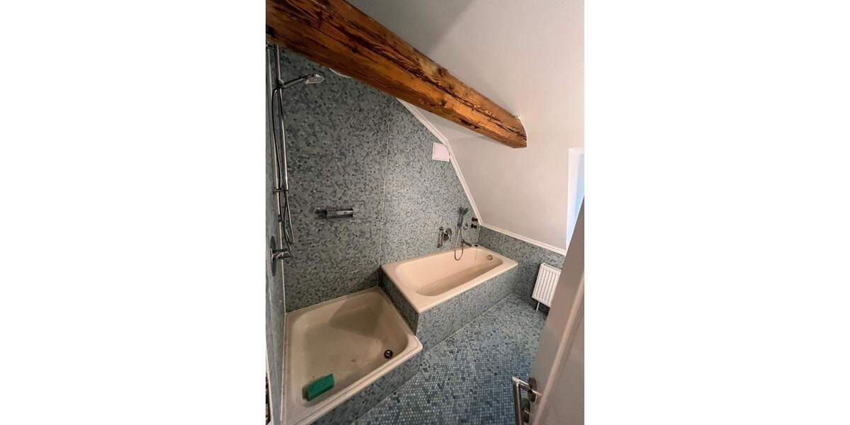 Etagenwohnung München Schwanthalerhöhe - 3 Zimmer, 121 m&sup2;, 2.300&euro; | Angebot:25245376