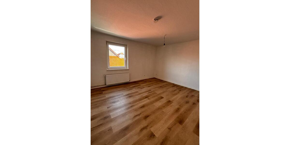 Etagenwohnung Gronau (Leine) - 2.5 Zimmer, 49 m&sup2;, 480&euro; | Angebot:25749088