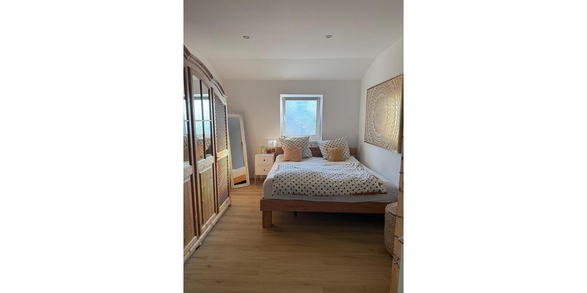 Dachgeschoßwohnung Fulda Aschenberg - 1 Zimmer, 65 m&sup2;, 725&euro; | Angebot:25404487