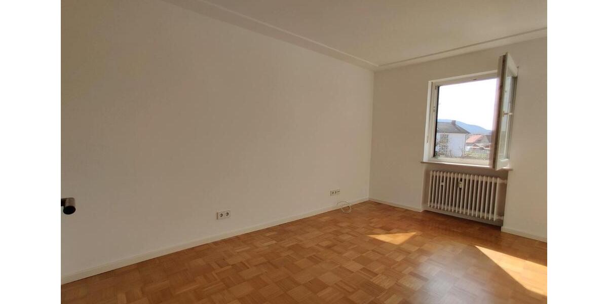 Etagenwohnung Sand am Main - 3 Zimmer, 83 m&sup2;, 540&euro; | Angebot:26266131