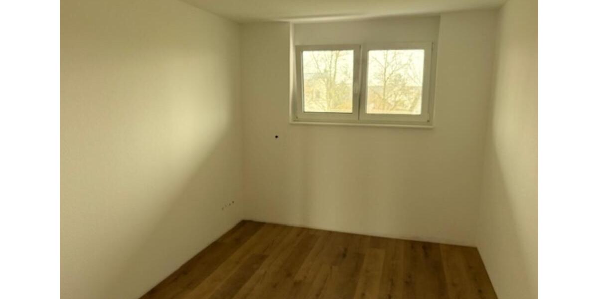 Einfamilienhaus Kehl - 2 Zimmer, 66 m&sup2;, 840&euro; | Angebot:24730115