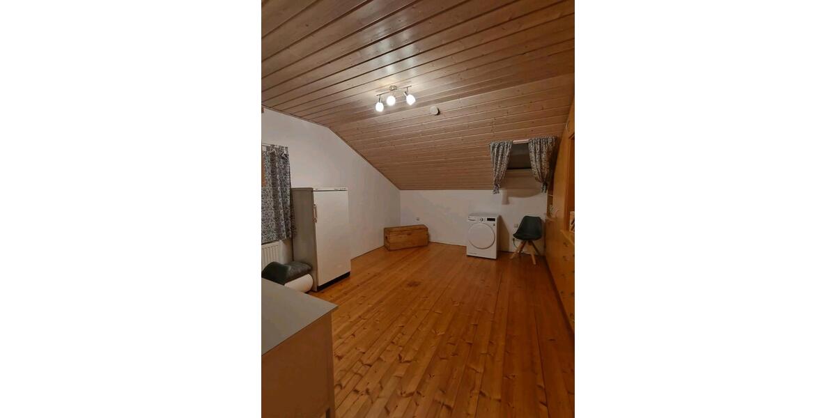 Etagenwohnung Albaching - 3 Zimmer, 100 m&sup2;, 950&euro; | Angebot:25497514