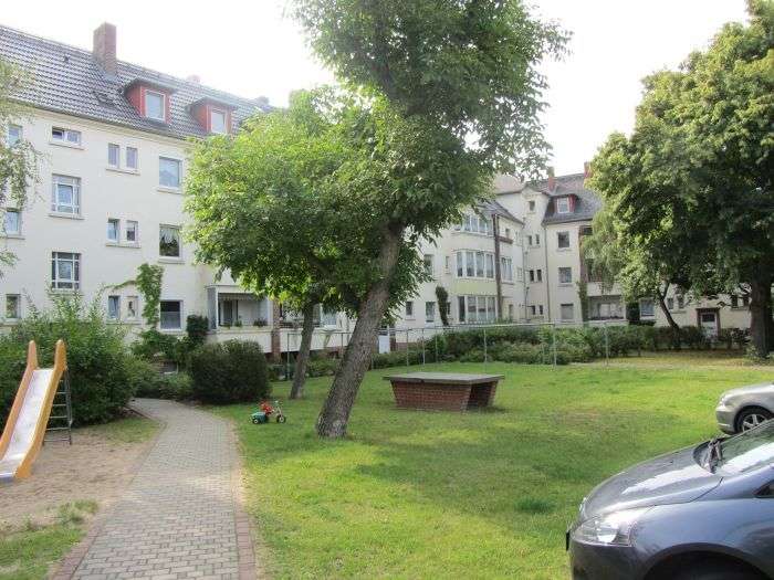 Wohnung zum Mieten in Schönebeck 315 € 44.4 m² 2 zimmer