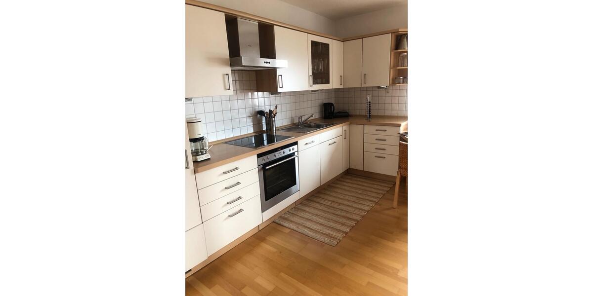 Einfamilienhaus Burghausen - 6 Zimmer, 150 m&sup2;, 2.300&euro; | Angebot:26113055
