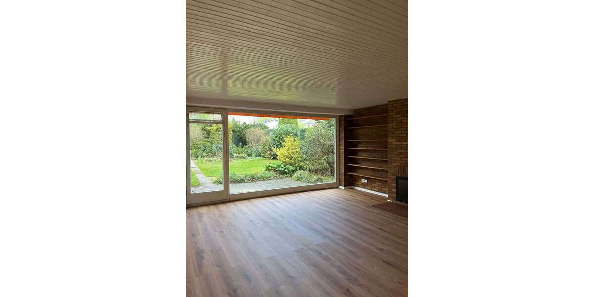 Etagenwohnung Hamburg Wandsbek - 4 Zimmer, 121 m&sup2;, 2.423&euro; | Angebot:26119934