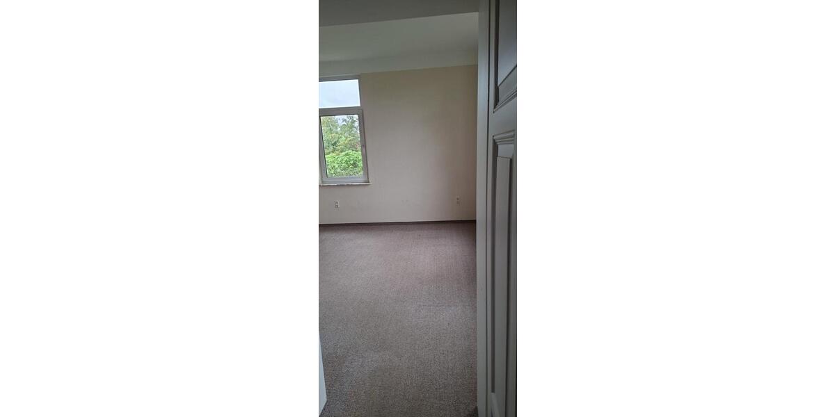 Erdgeschoßwohnung Bücken - 5 Zimmer, 134 m&sup2;, 1.150&euro; | Angebot:26487682