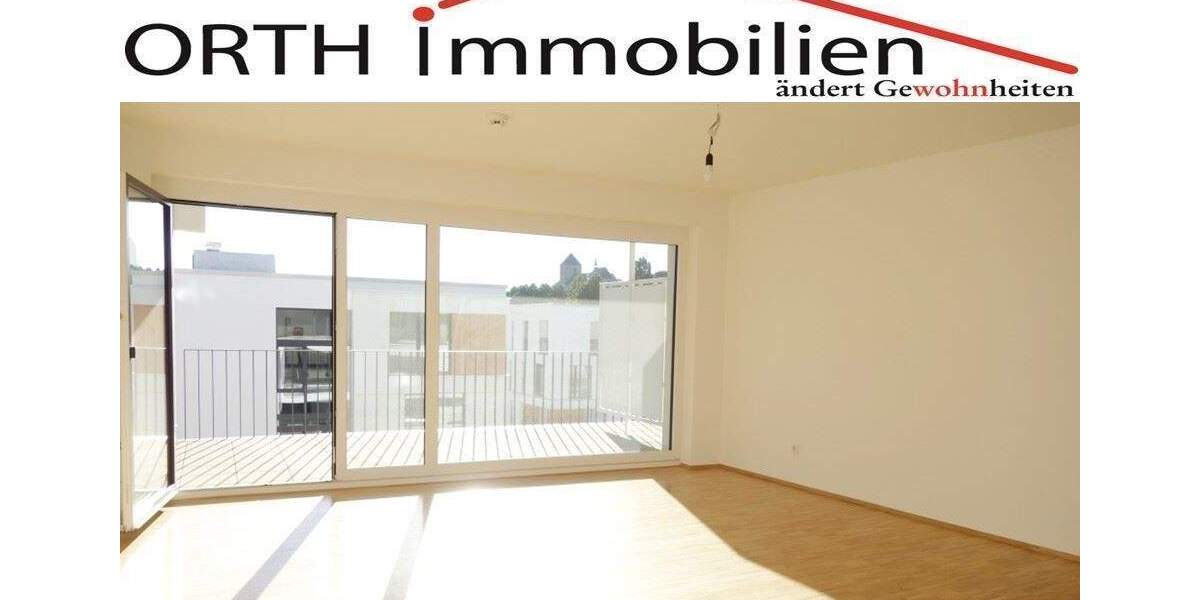 Moderne 3 Zimmer Wohnung mit EBK, Sonnenterrasse, Fernblick. Frisch renoviert. 3 zimmer